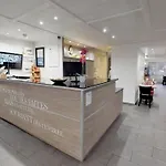 Kyriad Chantilly Sud - Luzarches 3* Chaumontel