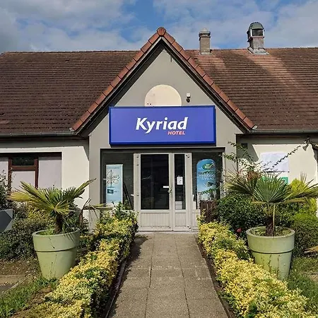 Hotel Kyriad Chantilly Sud - Luzarches 3*