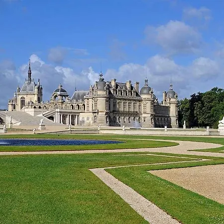 Kyriad Chantilly Sud - Luzarches Hotel Chaumontel