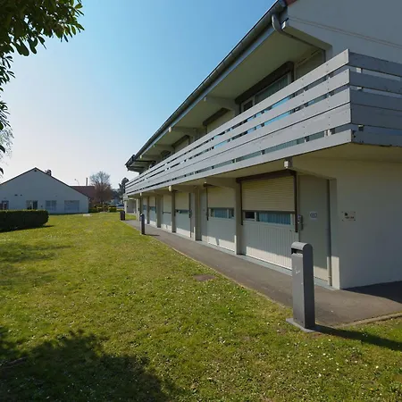 Szálloda Kyriad Chantilly Sud - Luzarches