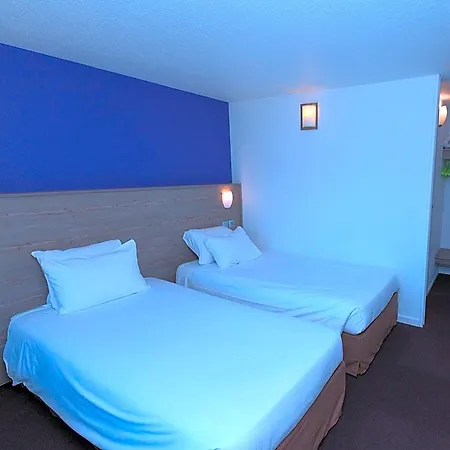 Kyriad Chantilly Sud - Luzarches 3*