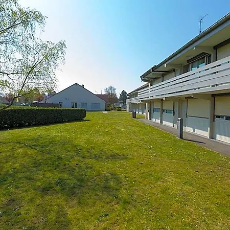 Kyriad Chantilly Sud - Luzarches 3* Chaumontel