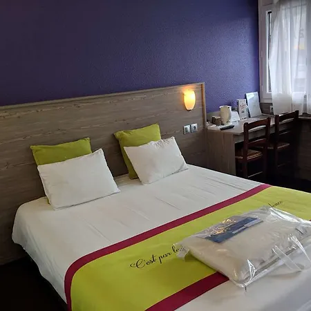 Kyriad Chantilly Sud - Luzarches Szálloda 3*
