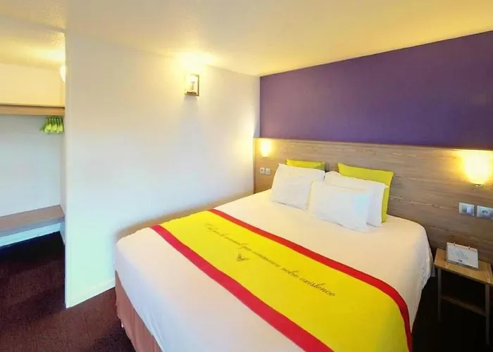 Hotel Kyriad Chantilly Sud - Luzarches