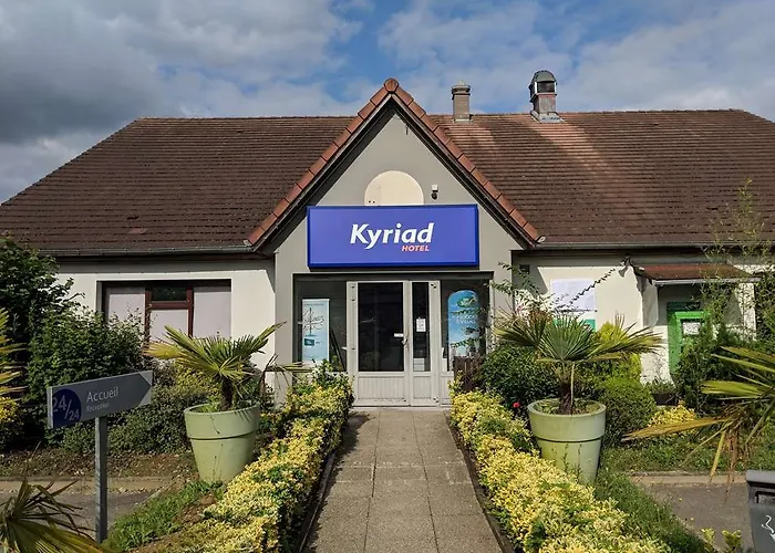 Kyriad Chantilly Sud - Luzarches 3* Chaumontel