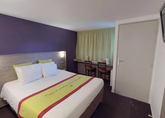 Hotel Kyriad Chantilly Sud - Luzarches 3*